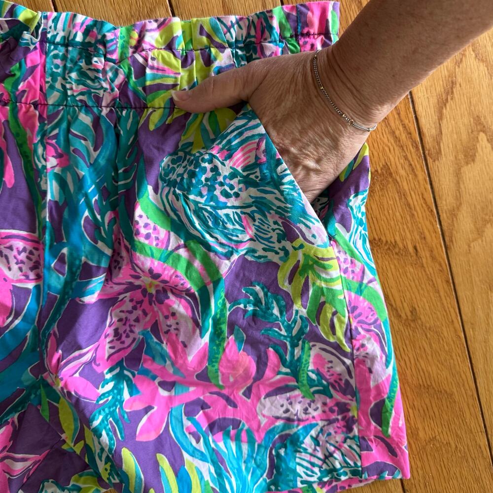 Lilly Pulitzer Tropical Floral High Waist Shorts Pink Purple Women’s Small - Picture 5 of 11